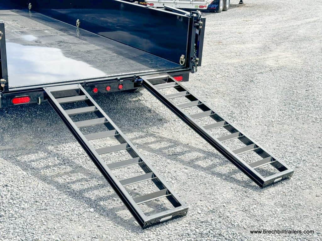 Ramps down to demonstrate easy loading.