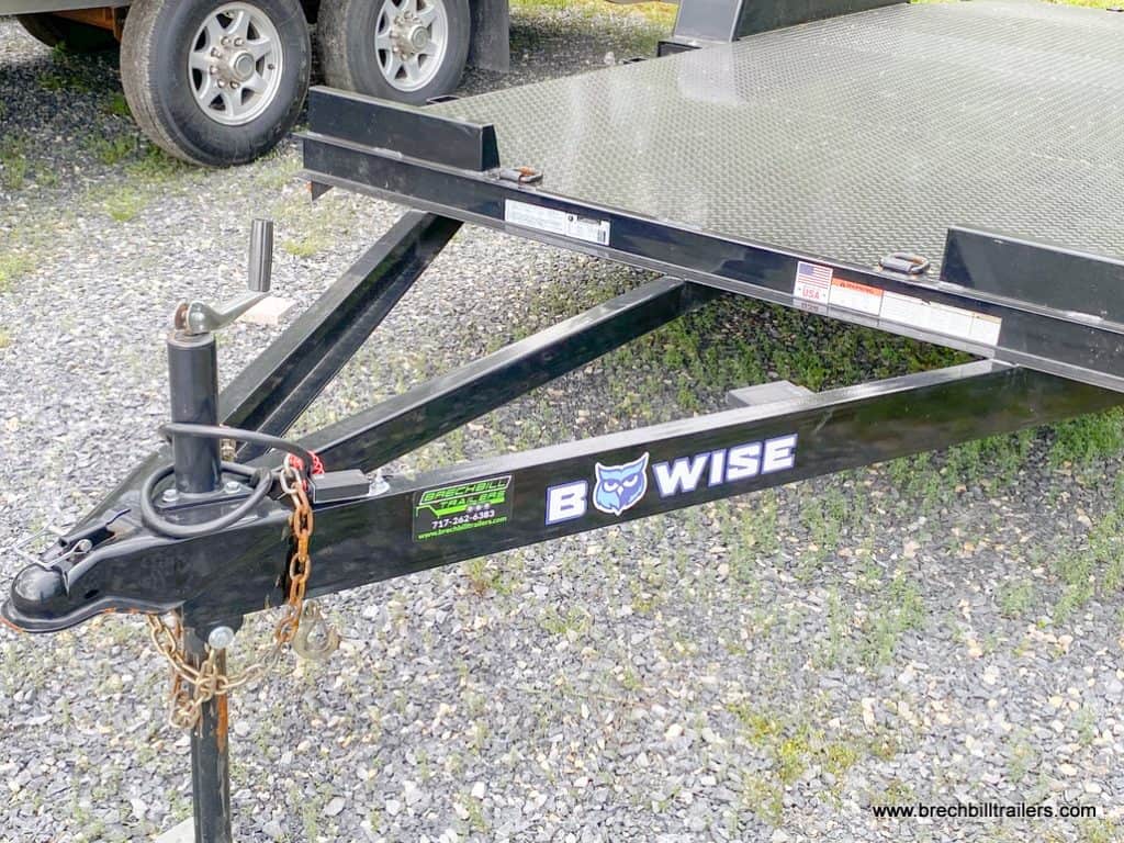 The trailer jack down while its detached.