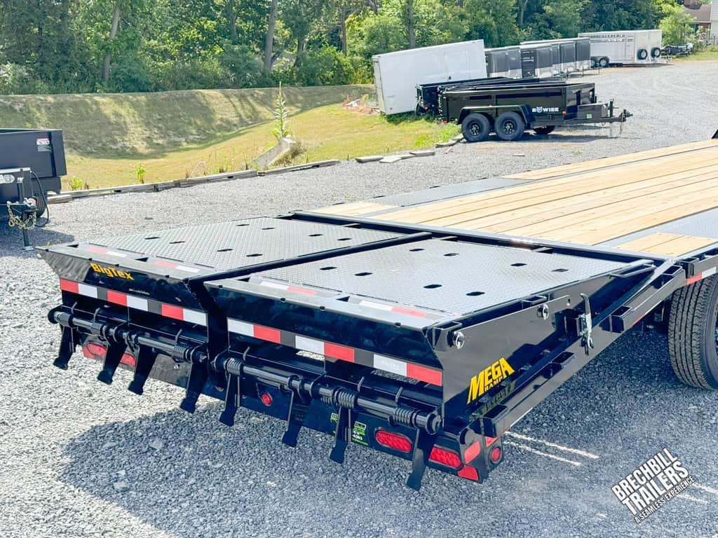 Ramps on the Big Tex 16K Tandem Axle Gooseneck Trailer