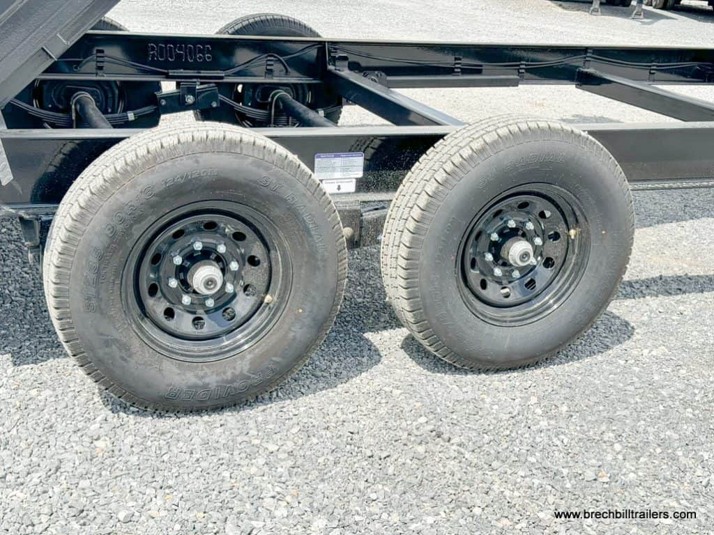 Dual axles on the Horizon HD 14k Dump Trailer