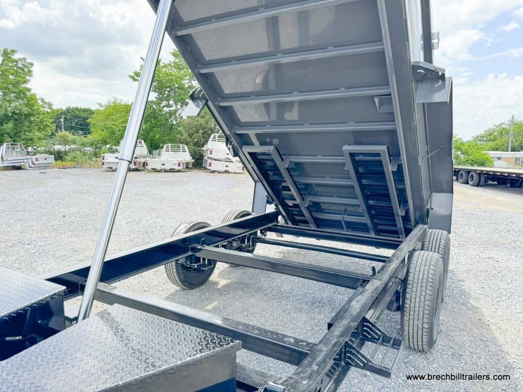 View under the Horizon HD 14k Dump Trailer