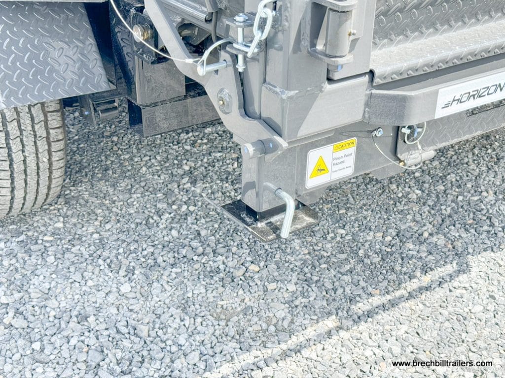 Stabilizer leg locked in at the rear of the trailer.