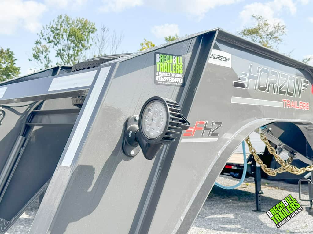 Mounted light on the gooseneck trailer.