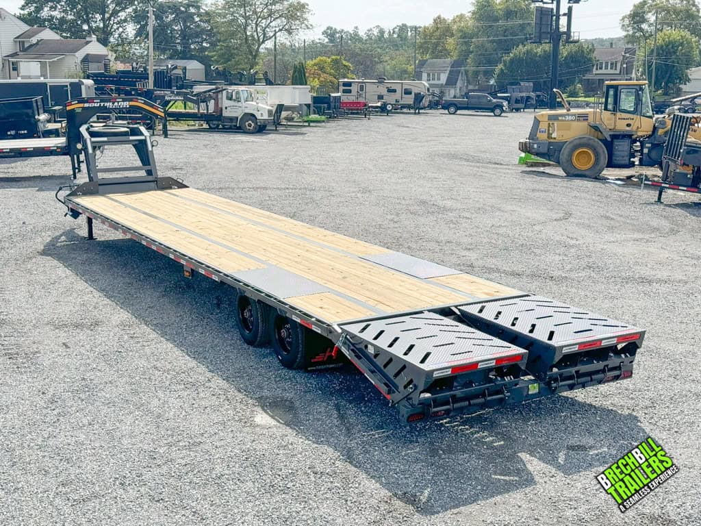 Horizon 40ft Flat Deck Gooseneck Trailer parked and ready for sale.