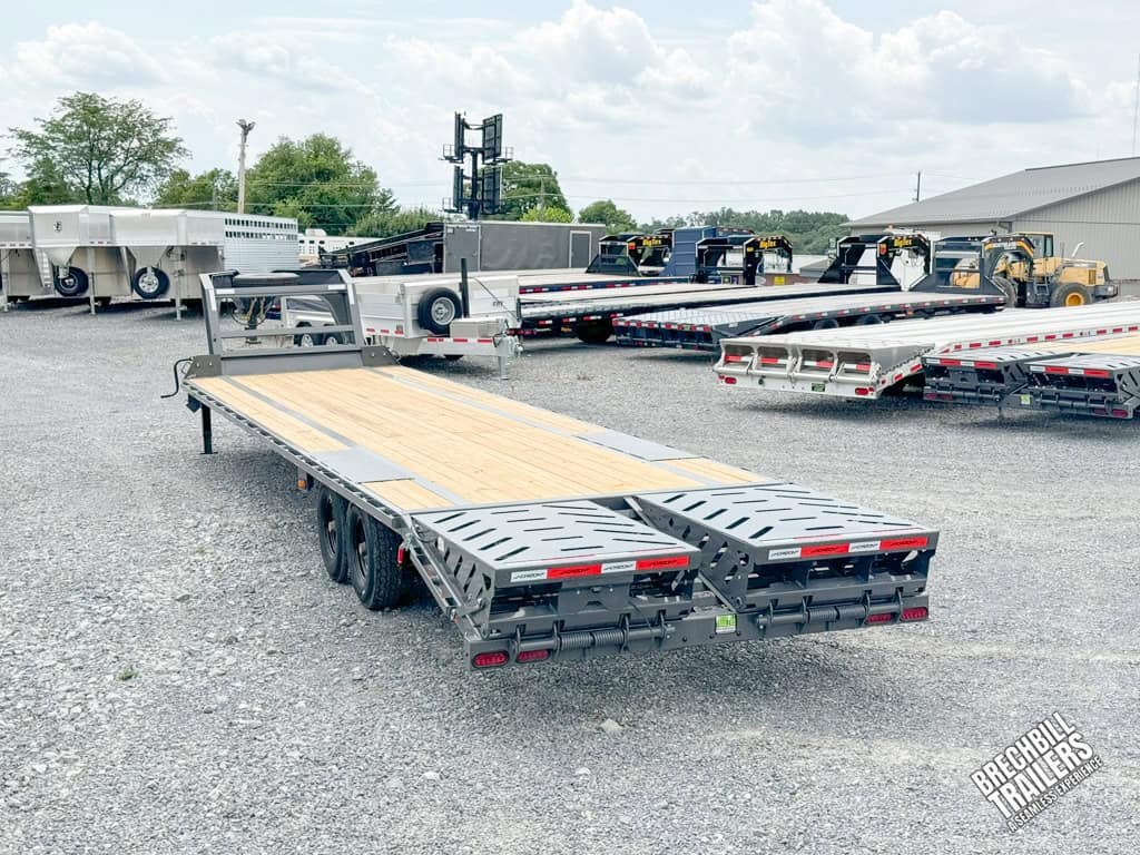 Back view of the Horizon 36ft Deck Over Gooseneck Trailer