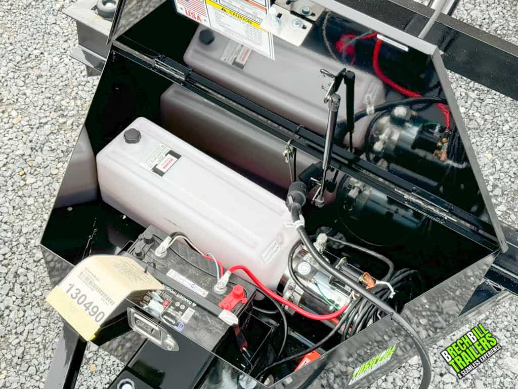 Hydraulic and battery system on the Bwise dump trailer.
