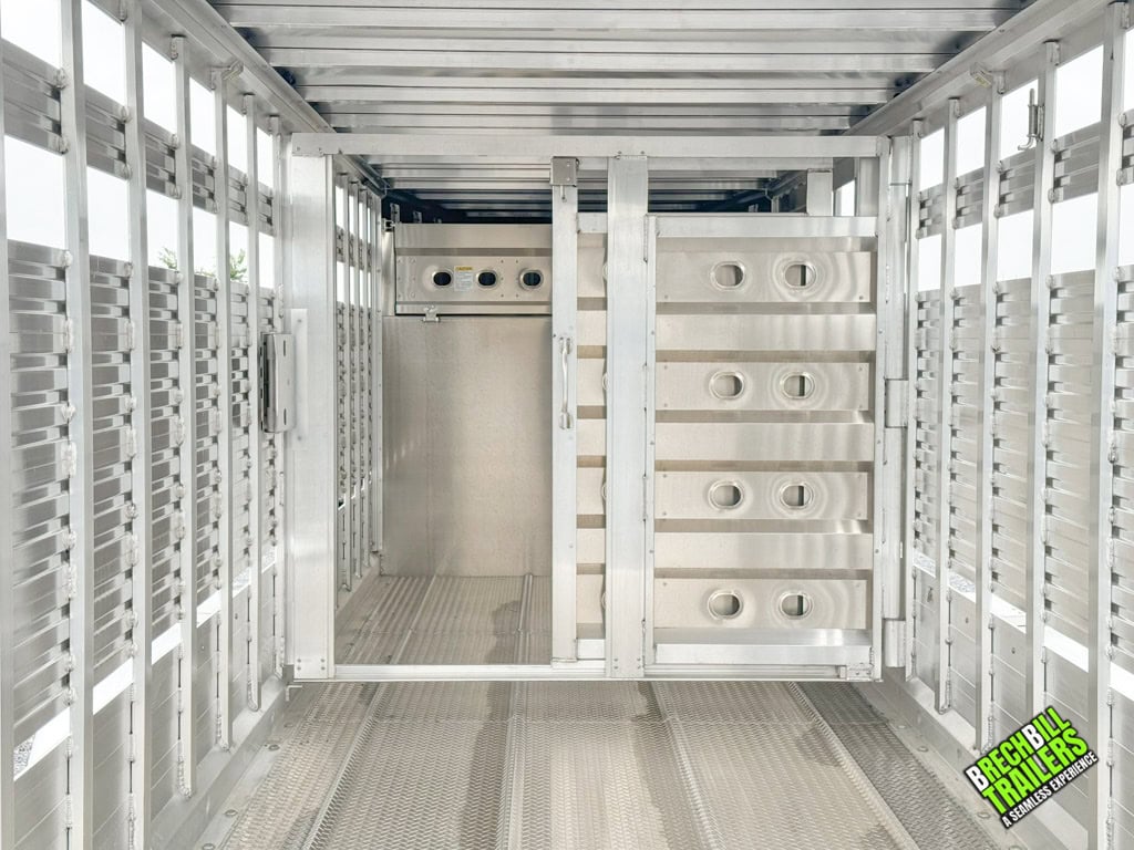 Maverick GN20 trailer view from the inside.