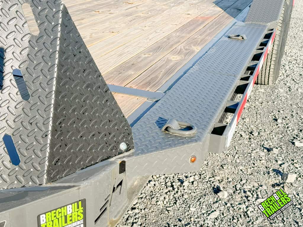 D rings on the Horizon 20ft Low Pro Equipment Trailer.