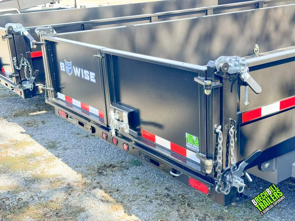 Gate closed on the Bwise DLP 15.4k dump trailer