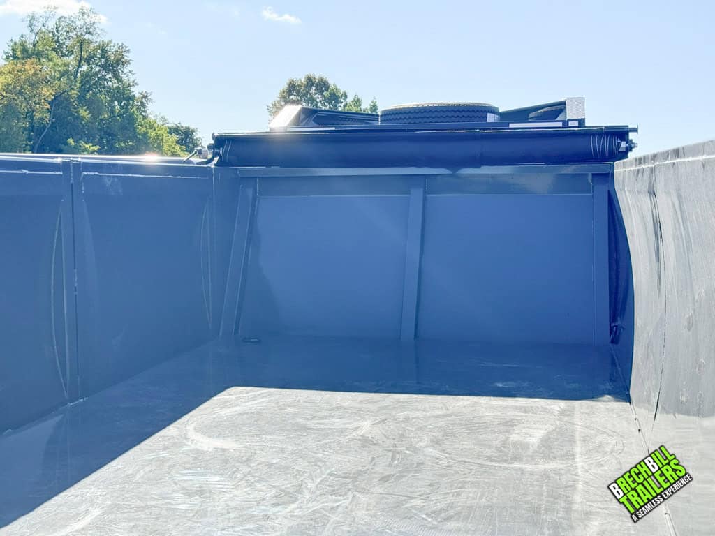 Complete view of the inside of a Horizon HD gooseneck trailer with the tarp rolled up.