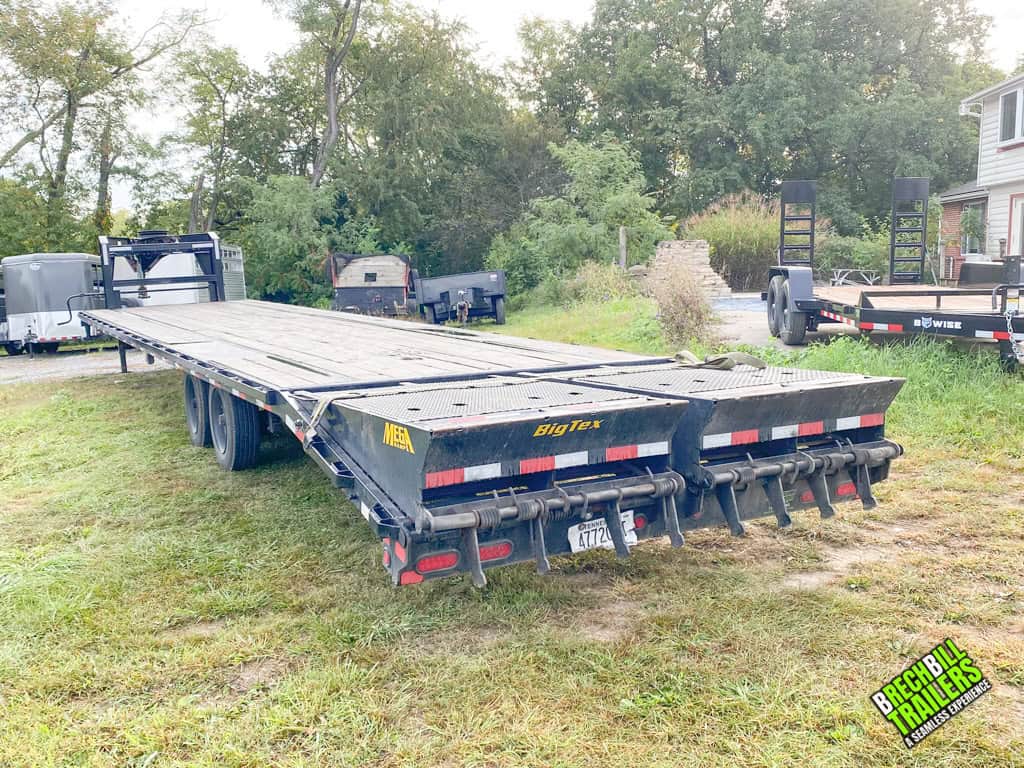 A Used Big Tex 25.9K HD Gooseneck Trailer 8.5x40 for sale.