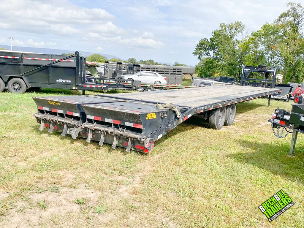 Ramps on a Used Big Tex Super Duty 17.5K Gooseneck Trailer