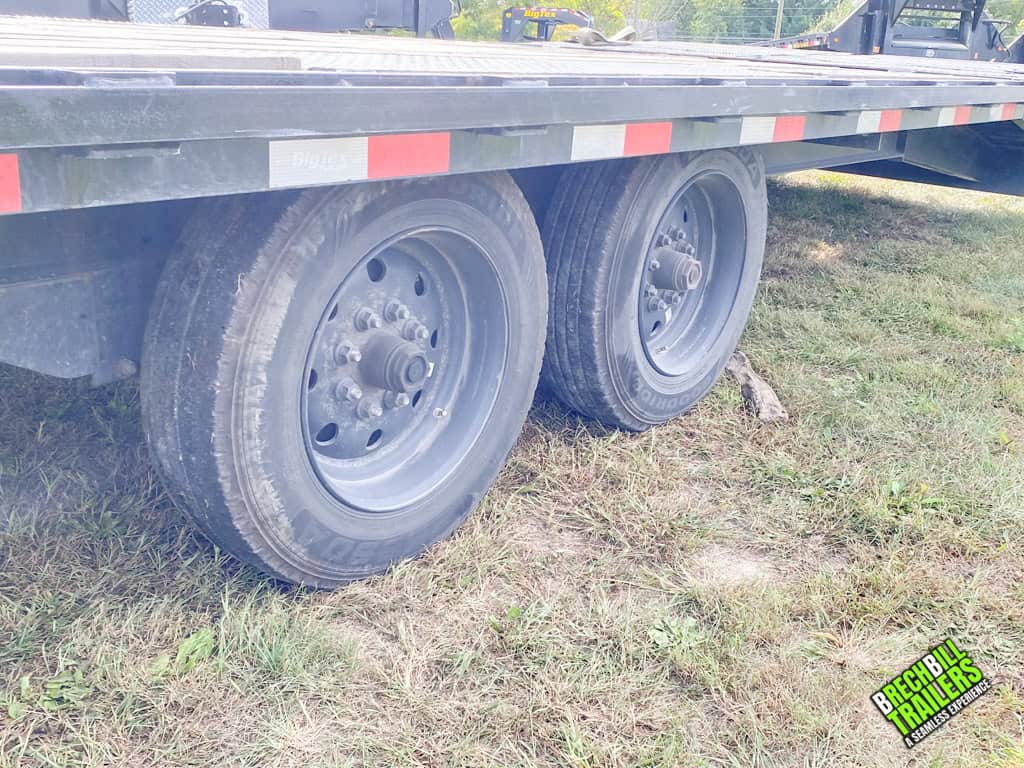 Wheels on a 40ft long Used Big Tex Super Duty 17.5K Gooseneck Trailer