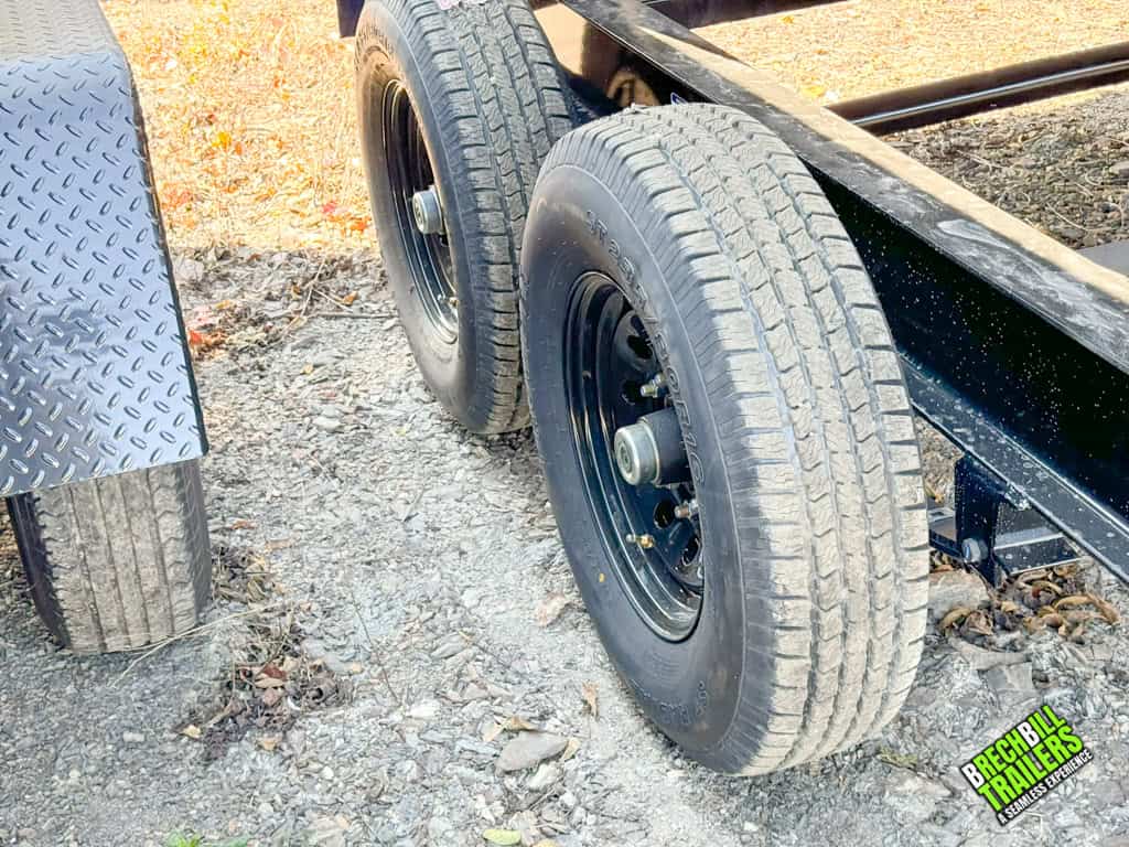 Dual axles on Horizon 14k Heavy Duty Dump Trailer