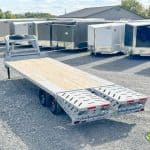 Parked Horizon 26ft Deck Over Gooseneck Trailer for sale.