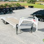 Horizon logo decal on the gooseneck of the 26 deck over trailer.