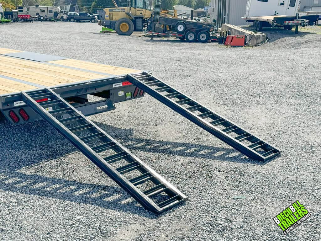 Loading ramps on the Horizon FHZ-30 trailer.