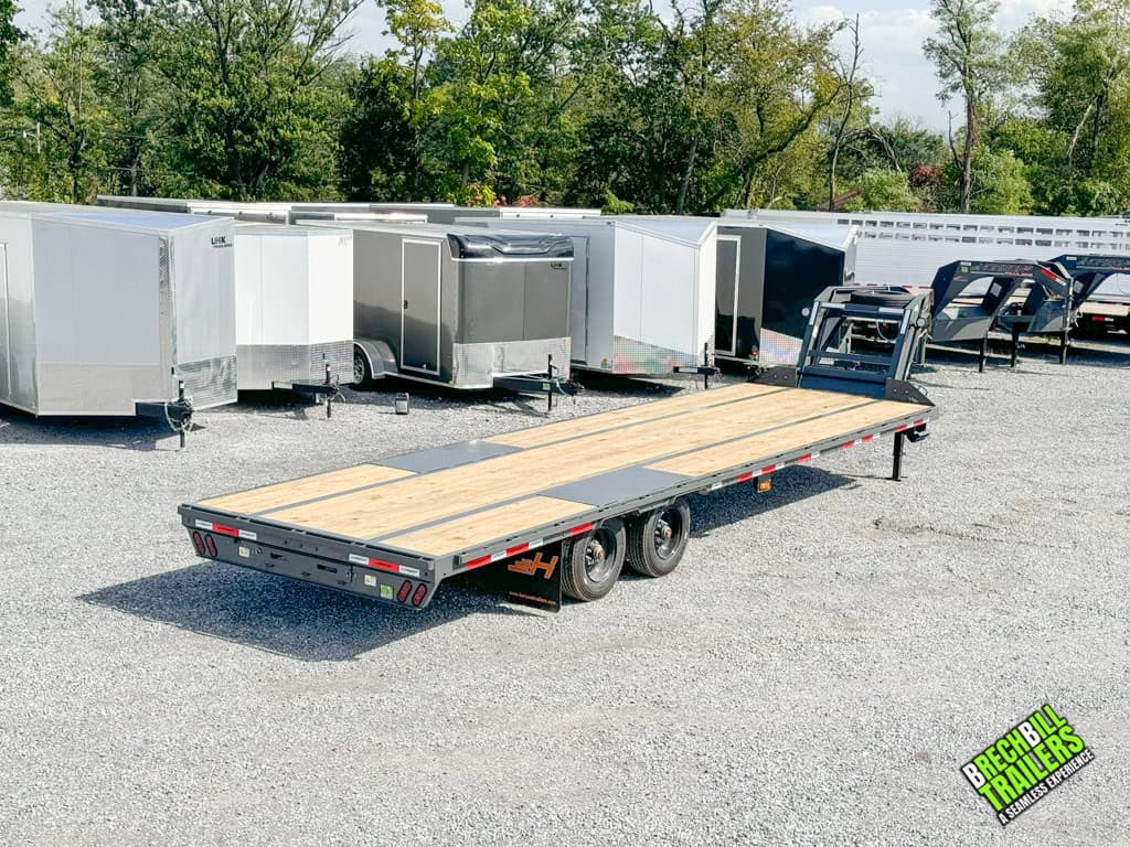 Back view of the FHZ-30 Horizon 30ft Deck Over Gooseneck Trailer