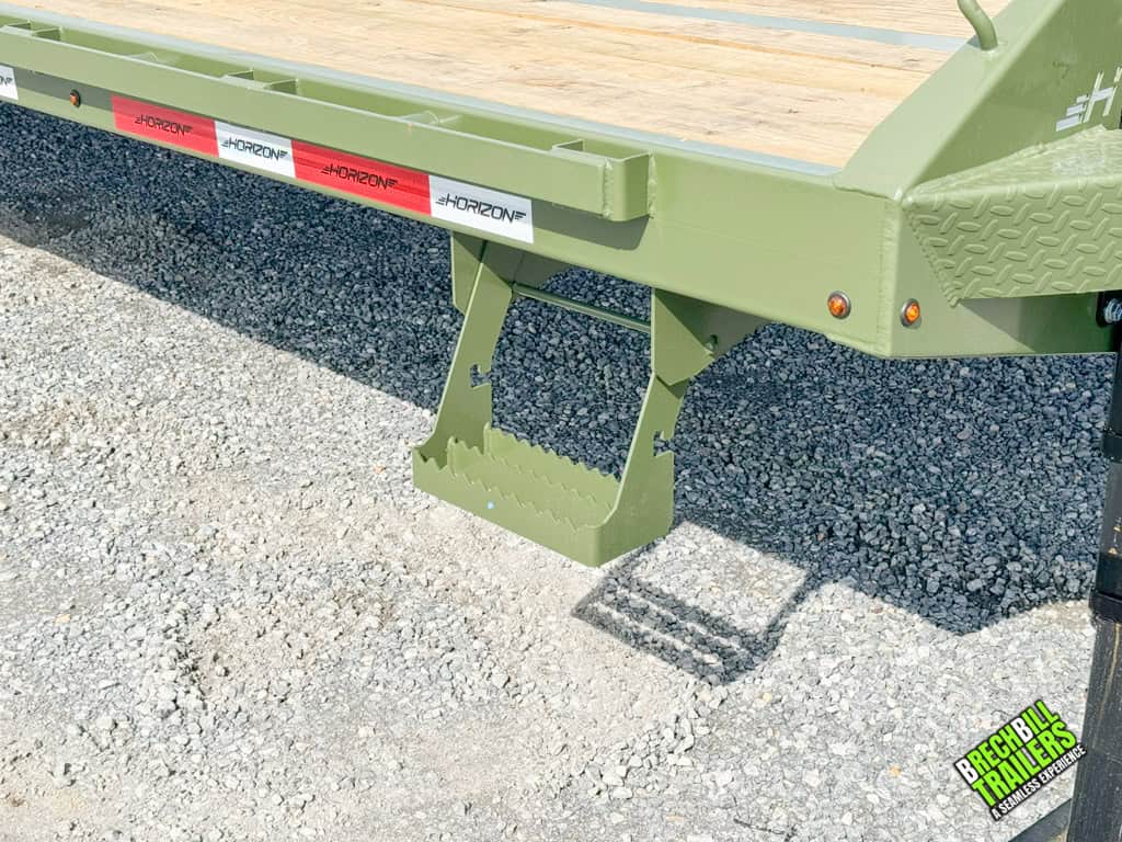 Horizon trailer side view.