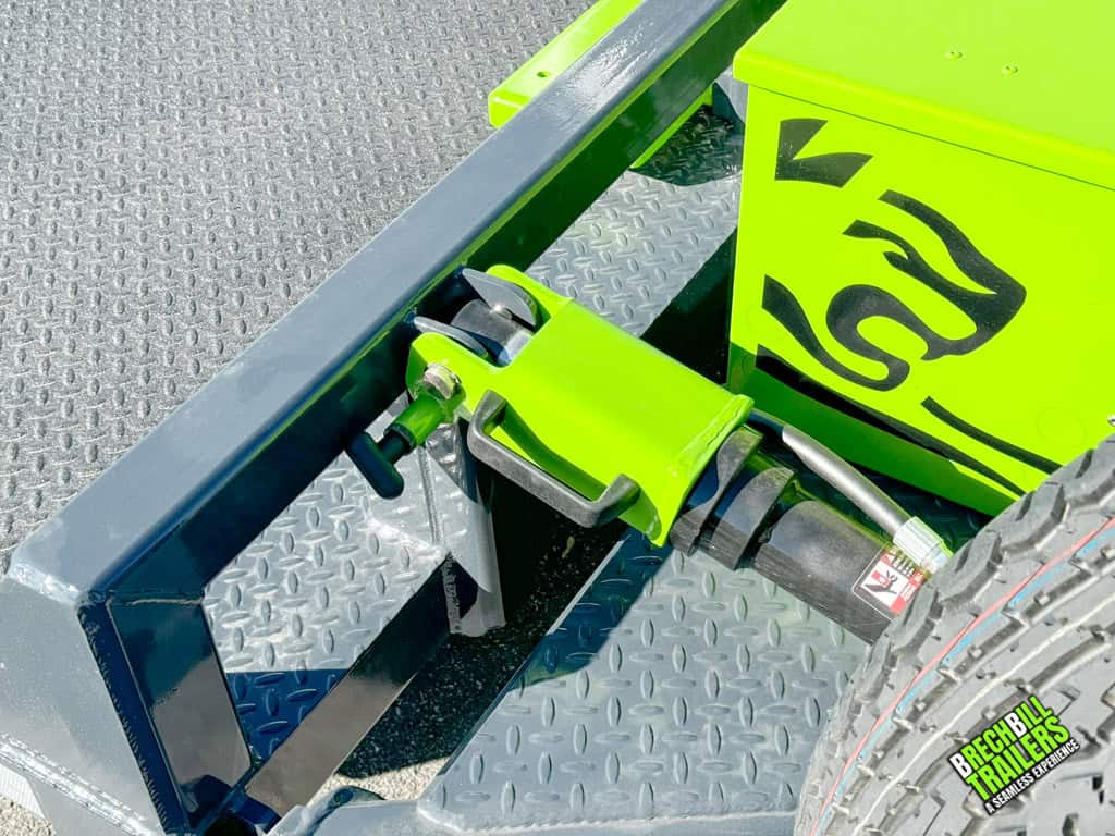 Hydraulics on the 14k FlatTrak scissor lift trailer