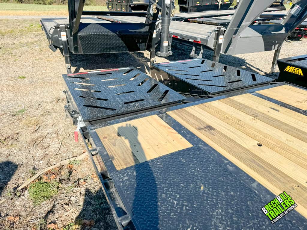 Black mega ramps on a new Horizon GN-FHZSS30