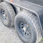 Close up of the wheels to see the good condition