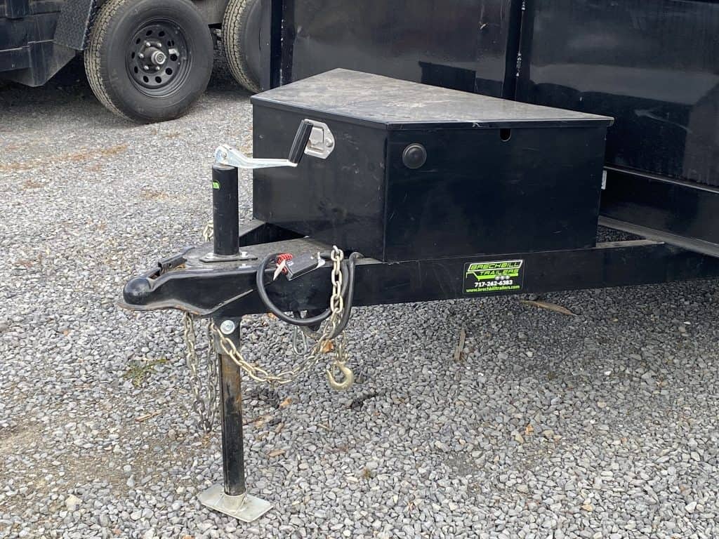 Trailer coupler