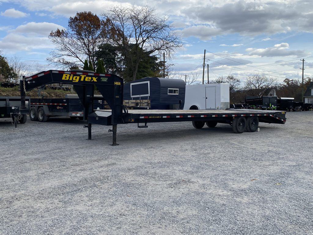 USED Big Tex 16K Single Wheel Tandem Axle Gooseneck Trailer