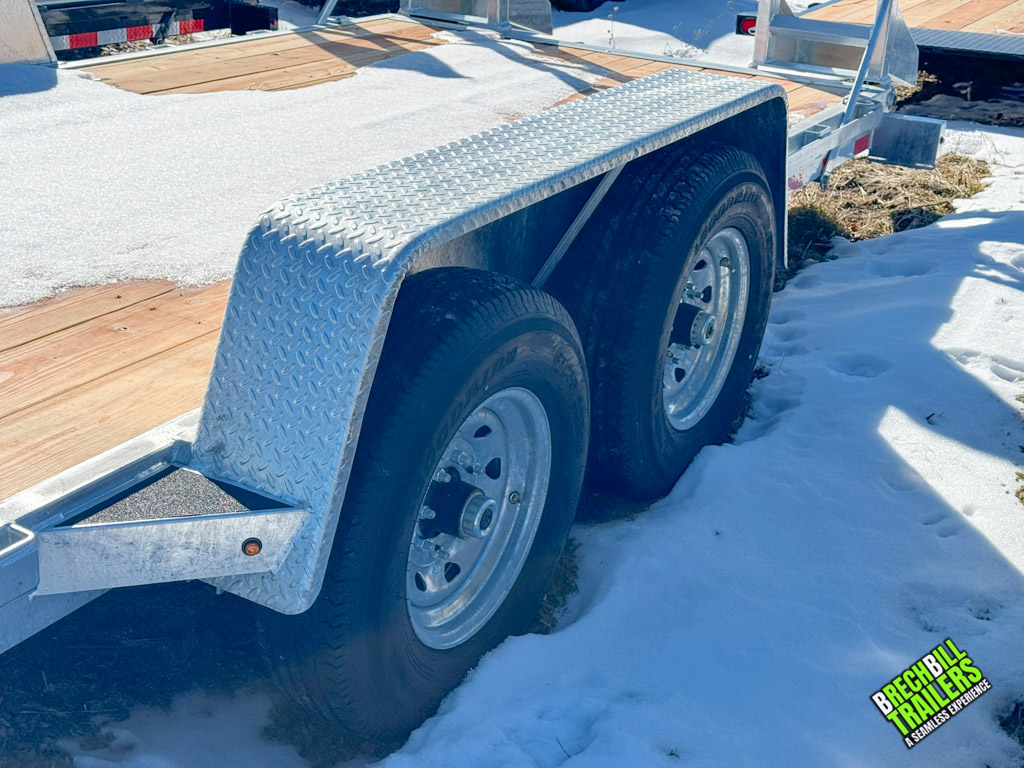 New wheels on the trailer