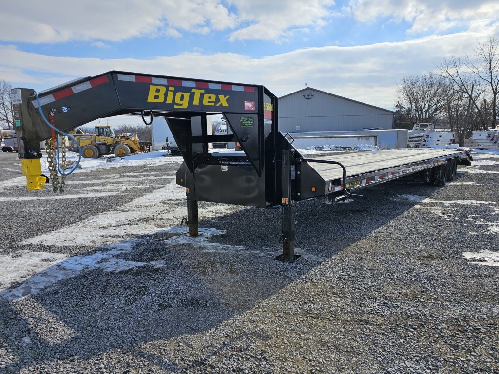 Used Big Tex 25.9K Tandem Dual Gooseneck Trailer