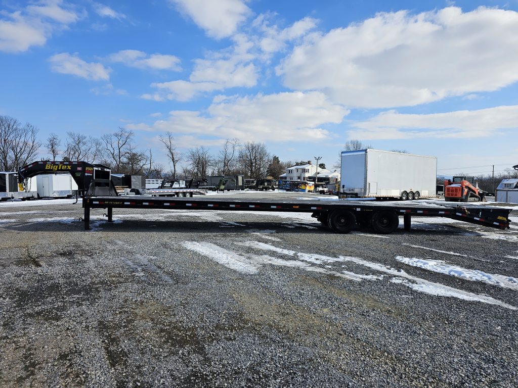 Used Big Tex 25.9K Tandem Dual Gooseneck Trailer