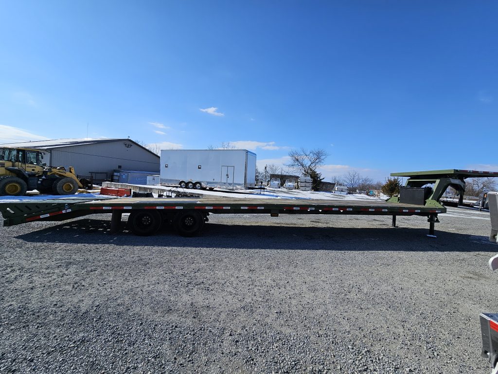 View from side of trailer showing entire deck front to back