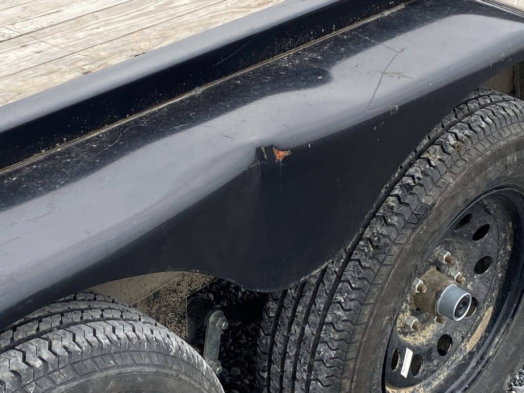 Minor damage on the fender