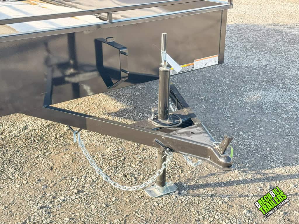 The trailer coupler and jack