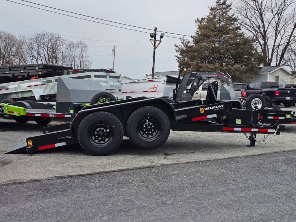 Ramp down on a hydraulic tilt trailer