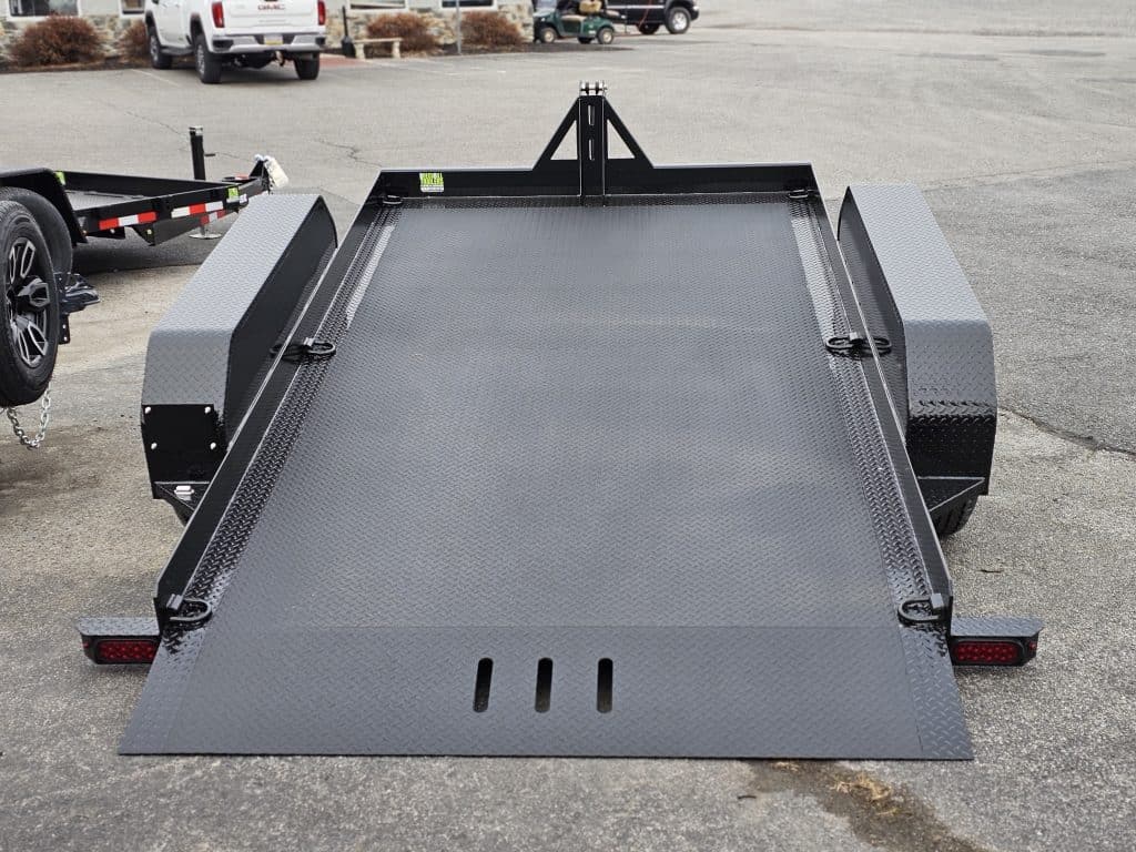 Hydraulic tilt trailer down for easier loading