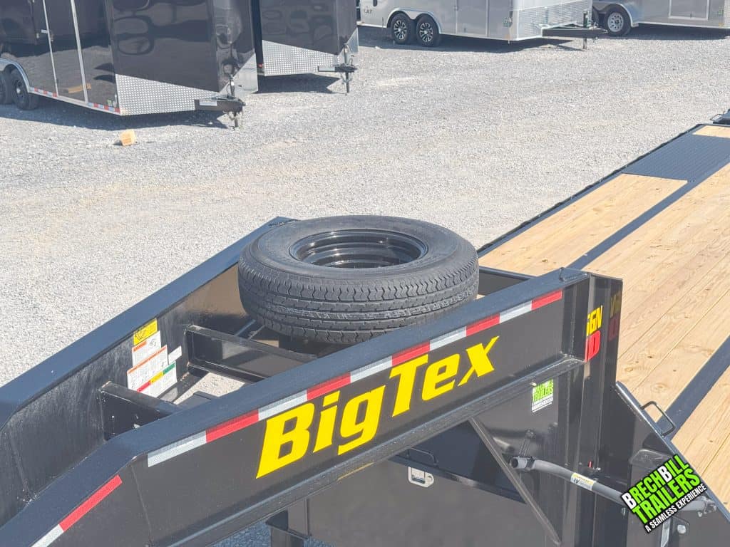 Spare tire mounted on gooseneck