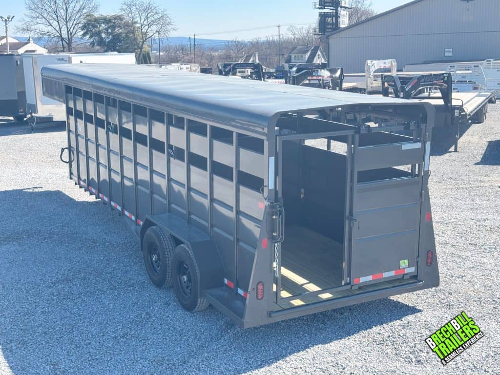 Back view of the Valley 14K Gooseneck Stock Trailer