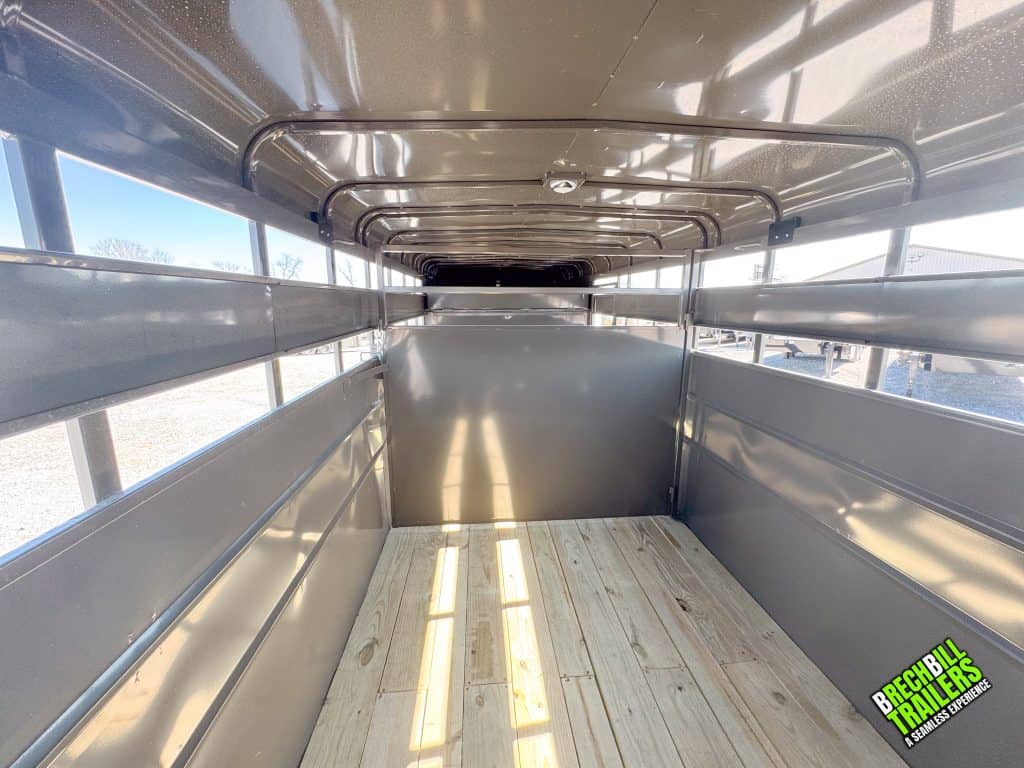 Valley 14K Gooseneck Stock Trailer