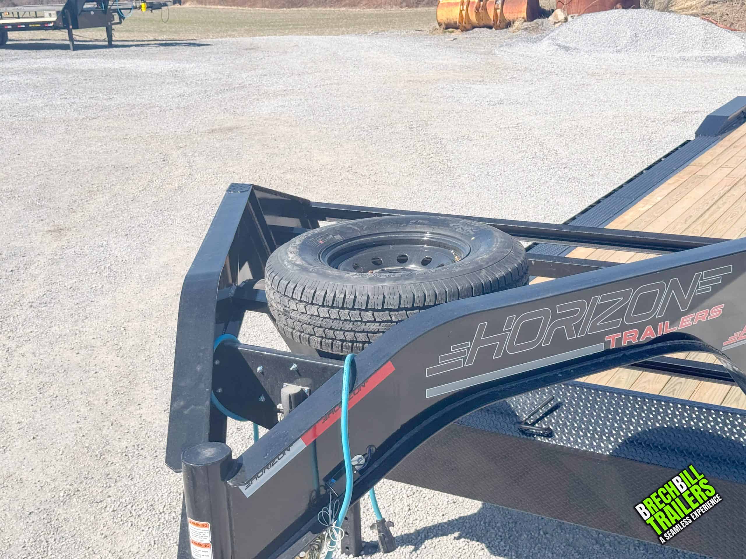 15.7K Equipment Flatbed Trailer photo 7