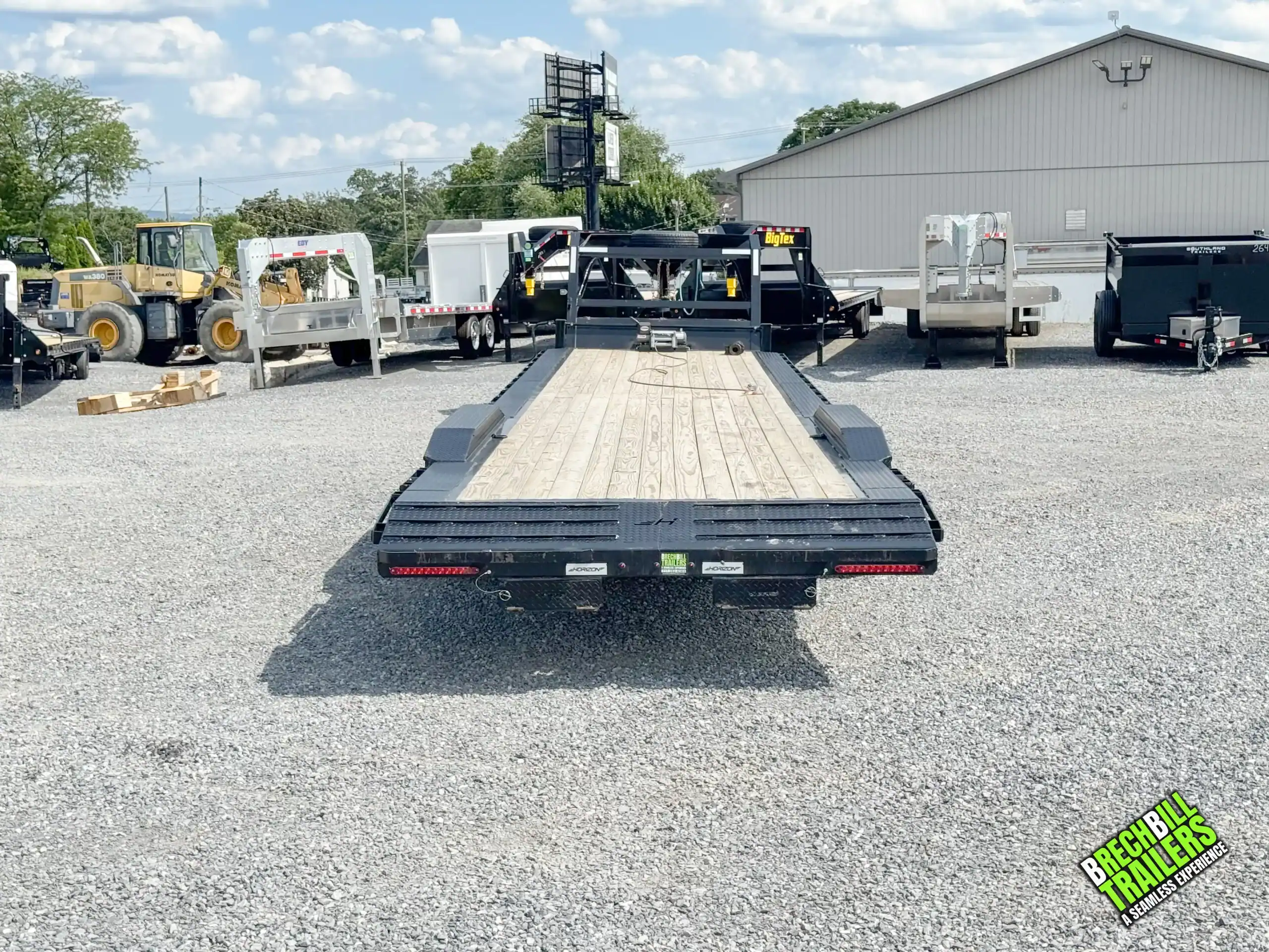 15.7K Equipment Flatbed Trailer photo 4
