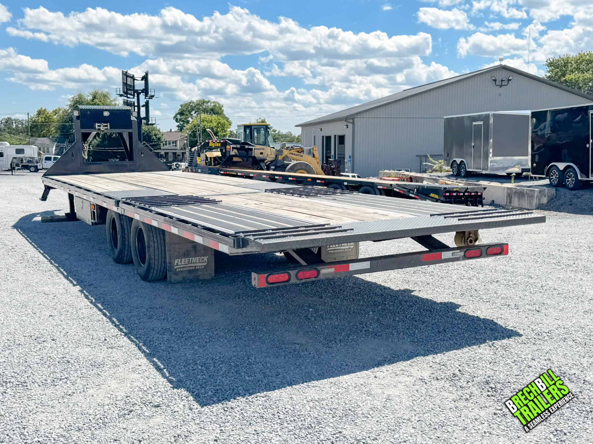2020 Diamond C FMAX212 photo 4