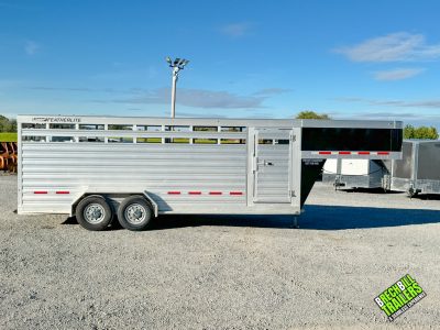 USED 2022 Featherlite Aluminum Gooseneck Livestock Trailer 7x20 (8117-6720-STD)