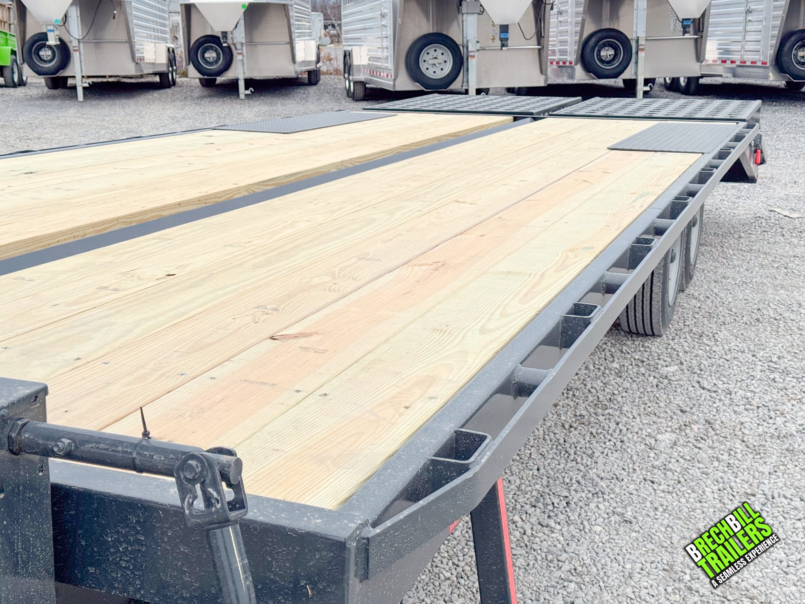 9×24 Equipment Flatbed Trailer photo 8