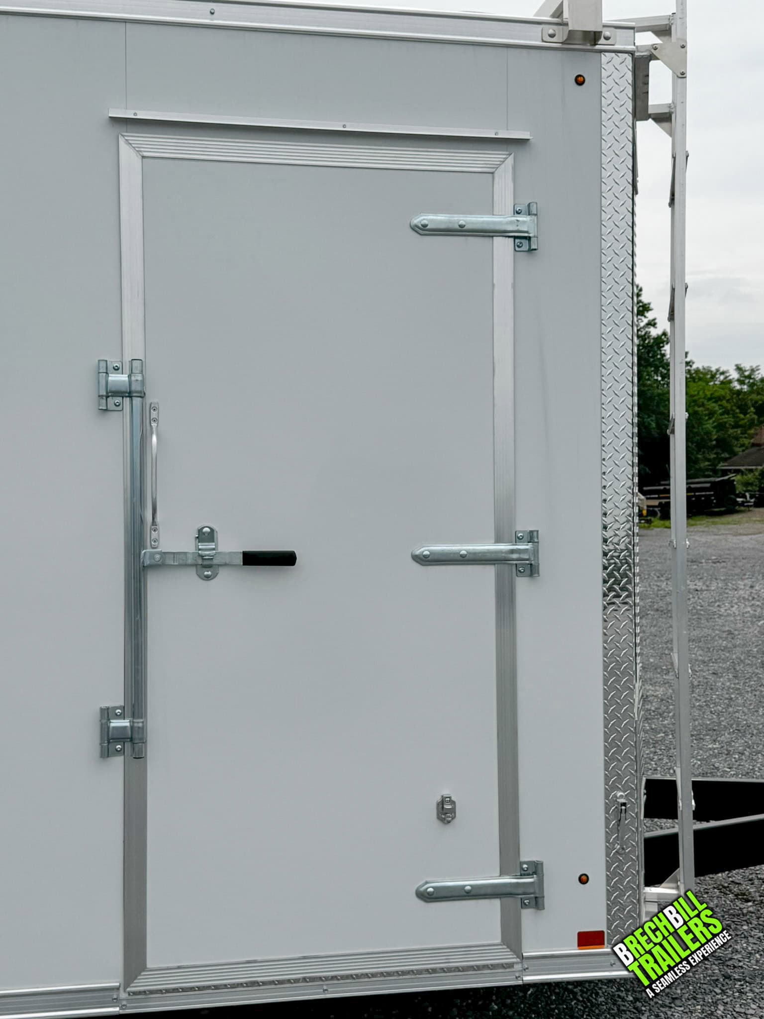 9×18 Enclosed Cargo Trailer photo 8